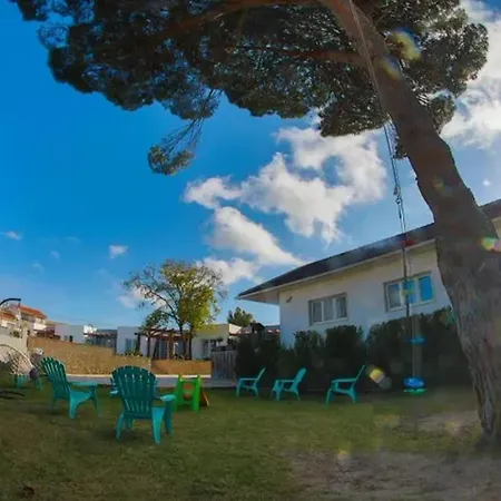 Charming House With Shared Pool In Atalaia, 110 M² Prázdninový dům