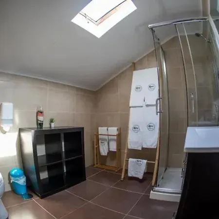 別荘 Charming House With Shared Pool In Atalaia, 110 M² *