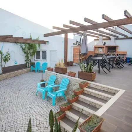 Casa de Férias Charming House With Shared Pool In Atalaia 110 M² Lourinhã